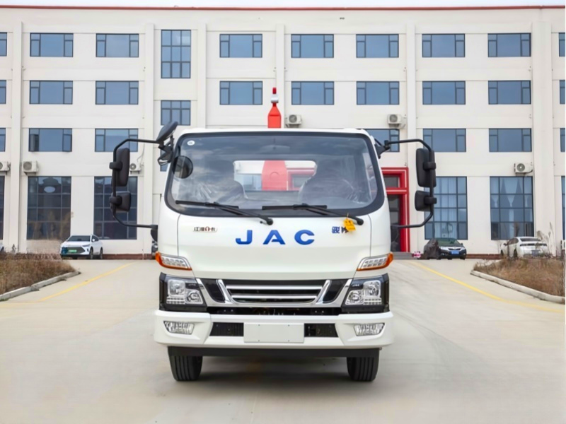 江淮新能源8方勾臂垃圾车