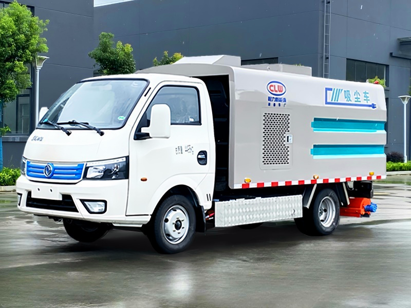 新能源东风华神4.5T吸尘车